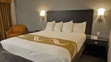 <b>Quality Inn & Suites Room</b>. Images powered by <a href="https://iceportal.shijigroup.com/" title="IcePortal" target="_blank">IcePortal</a>.