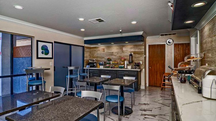 Quality Inn & Suites Restaurant