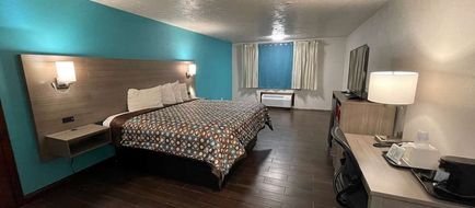 Baymont by Wyndham Omaha South Room