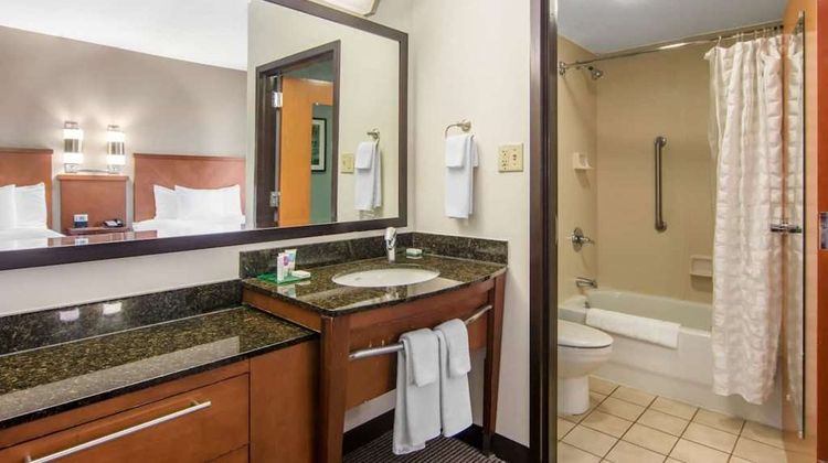 AmericInn by Wyndham Stonecrest near Atl Room