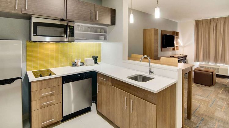 MainStay Suites Suite