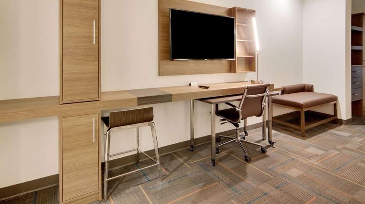 MainStay Suites Suite