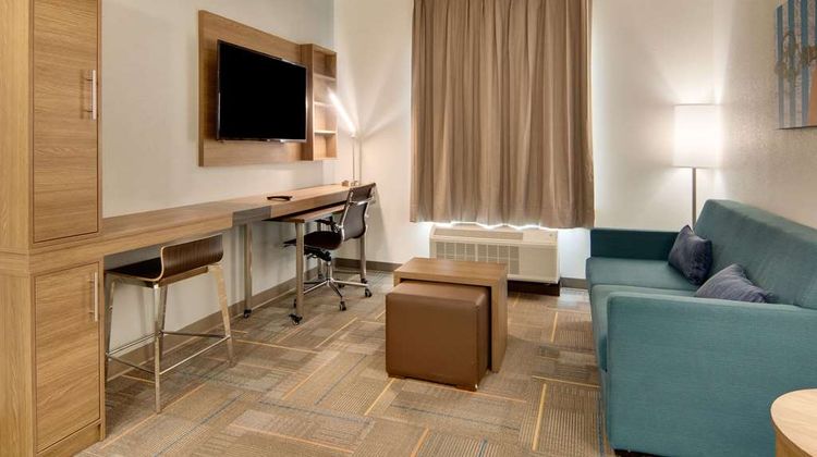 MainStay Suites Suite