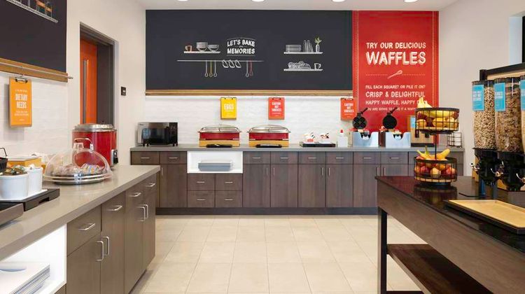 Hampton Inn by Hilton Midland Restaurant