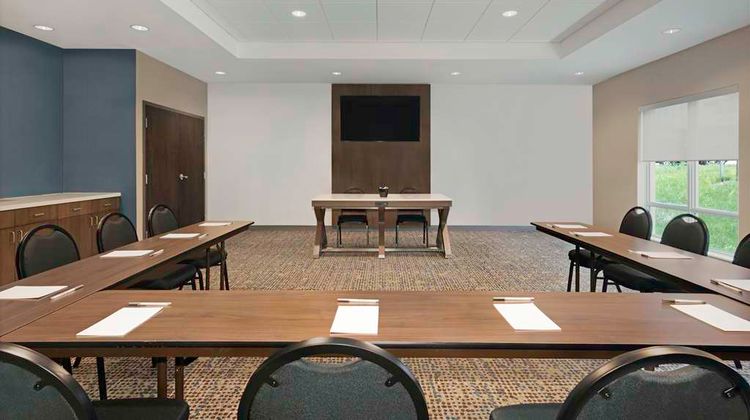 Hampton Inn by Hilton Midland Meeting
