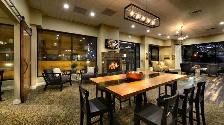 <b>Hotel Maison Yakima Tapestry Coll Hilton Lobby</b>. Images powered by <a href="https://iceportal.shijigroup.com/" title="IcePortal" target="_blank">IcePortal</a>.