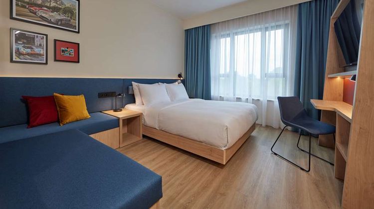 Hampton by Hilton Poznan Swarzedz Room