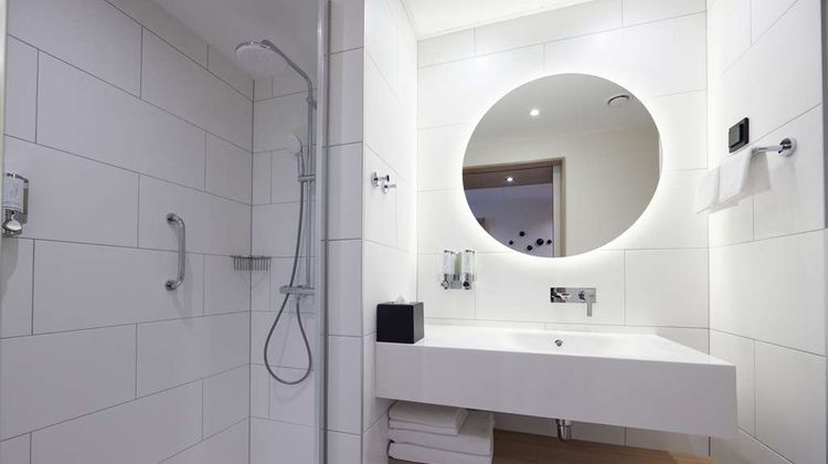 Hampton by Hilton Poznan Swarzedz Room