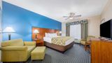 Baymont by Wyndham Pratt Suite