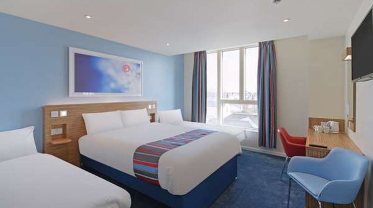 Travelodge Braintree Room