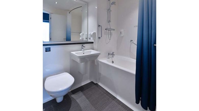 <b>Travelodge Hexham Room</b>. Images powered by <a href="https://iceportal.shijigroup.com/" title="IcePortal" target="_blank">IcePortal</a>.