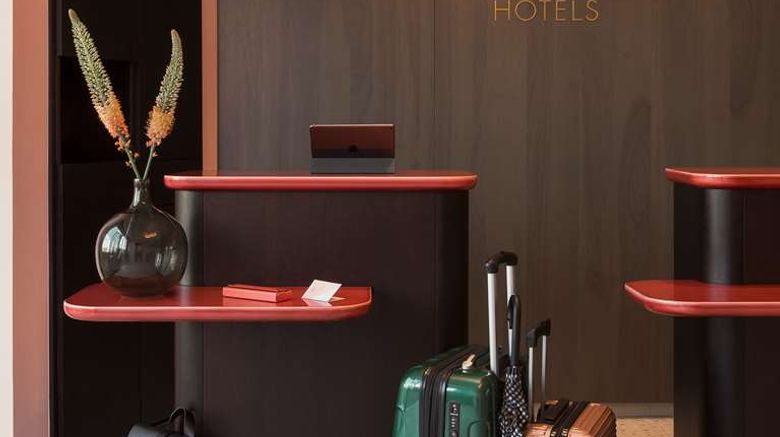 <b>OKKO Hotels Paris la Defense Lobby</b>. Images powered by <a href="https://iceportal.shijigroup.com/" title="IcePortal" target="_blank">IcePortal</a>.