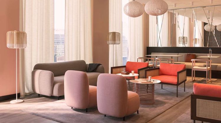 OKKO Hotels Paris la Defense Restaurant