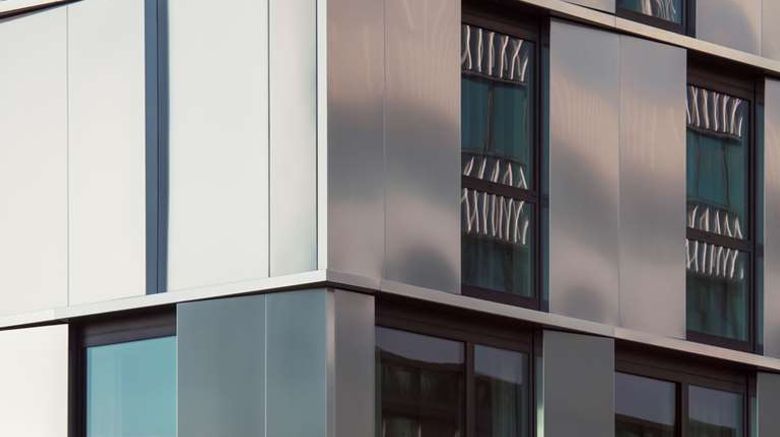 <b>OKKO Hotels Paris la Defense Exterior</b>. Images powered by <a href="https://iceportal.shijigroup.com/" title="IcePortal" target="_blank">IcePortal</a>.