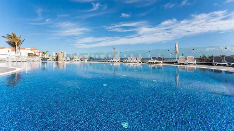 Occidental Roca Negra Pool