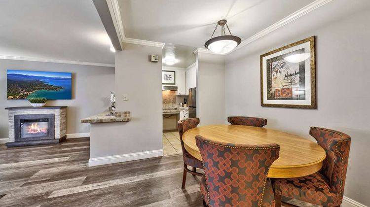 Forest Suites Resort Room