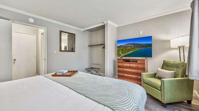 <b>Forest Suites Resort Suite</b>. Images powered by <a href="https://iceportal.shijigroup.com/" title="IcePortal" target="_blank">IcePortal</a>.