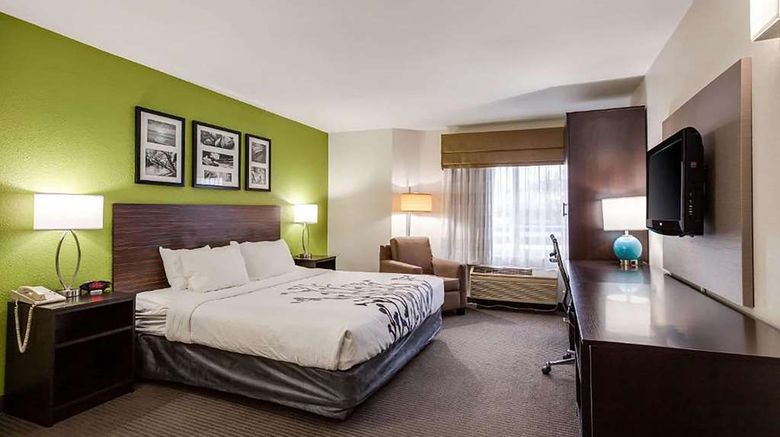 <b>Baymont by Wyndham Milan Room</b>. Images powered by <a href="https://iceportal.shijigroup.com/" title="IcePortal" target="_blank">IcePortal</a>.