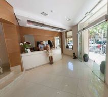 Hotel Amic Colon Lobby