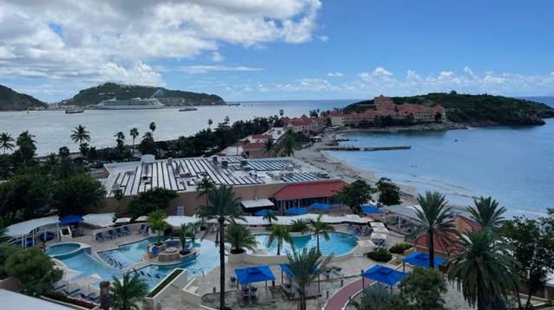 <b>Oceans at Divi Little Bay Suite</b>. Images powered by <a href="https://iceportal.shijigroup.com/" title="IcePortal" target="_blank">IcePortal</a>.