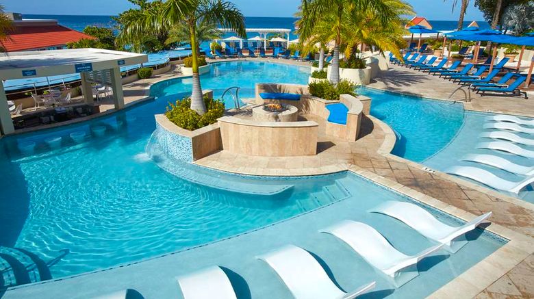 <b>Oceans at Divi Little Bay Pool</b>. Images powered by <a href="https://iceportal.shijigroup.com/" title="IcePortal" target="_blank">IcePortal</a>.