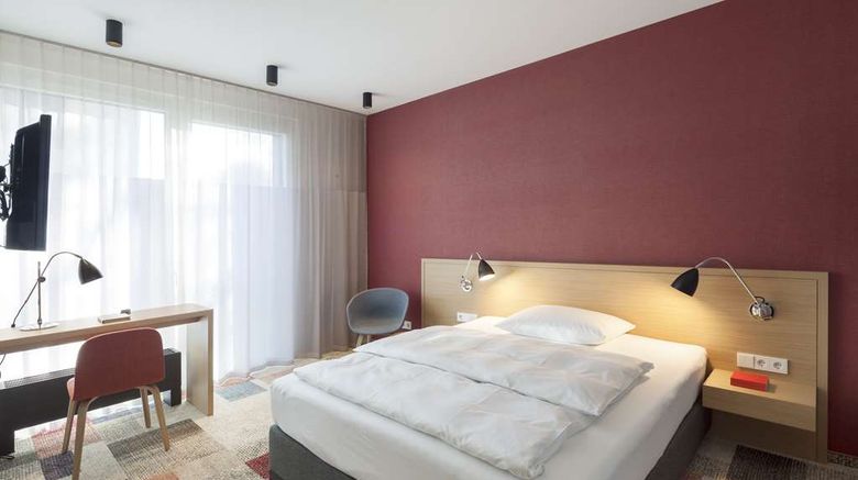 <b>Hotel Restaurant Schwanen Suite</b>. Images powered by <a href="https://iceportal.shijigroup.com/" title="IcePortal" target="_blank">IcePortal</a>.