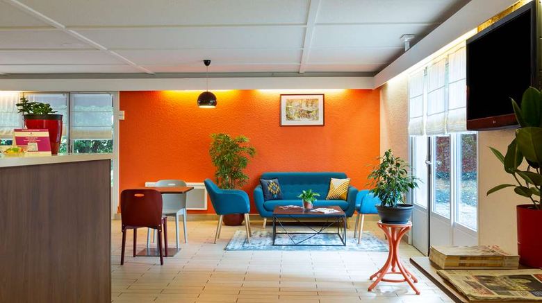 <b>Hotel Nancy Sud Vandoeuvre Lobby</b>. Images powered by <a href="https://iceportal.shijigroup.com/" title="IcePortal" target="_blank">IcePortal</a>.