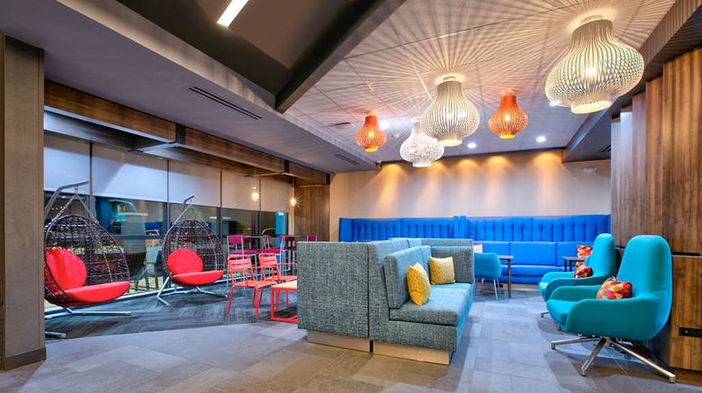 <b>Tru by Hilton San Antonio at the Rim Lobby</b>. Images powered by <a href="https://iceportal.shijigroup.com/" title="IcePortal" target="_blank">IcePortal</a>.