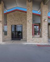 Americas Best Value Inn Lockhart