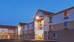 MainStay Suites Wichita Northeast