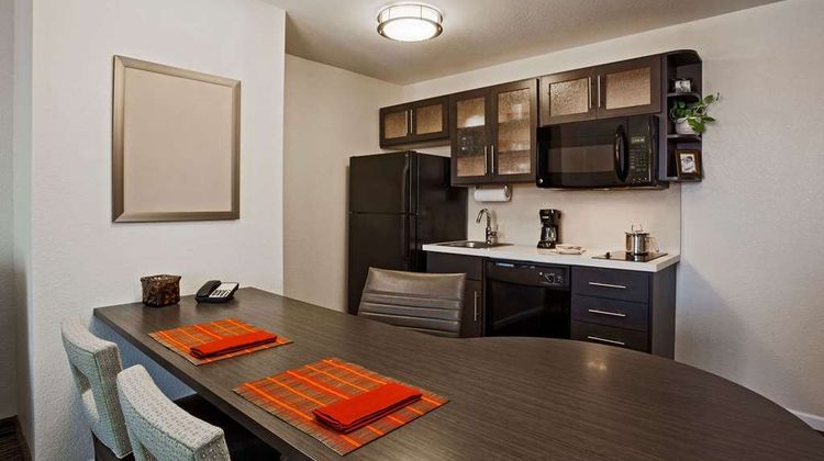 MainStay Suites Room
