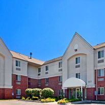 MainStay Suites