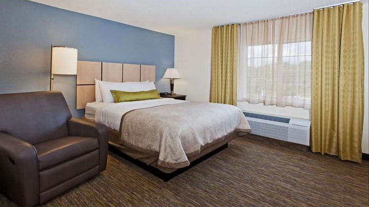 MainStay Suites Room