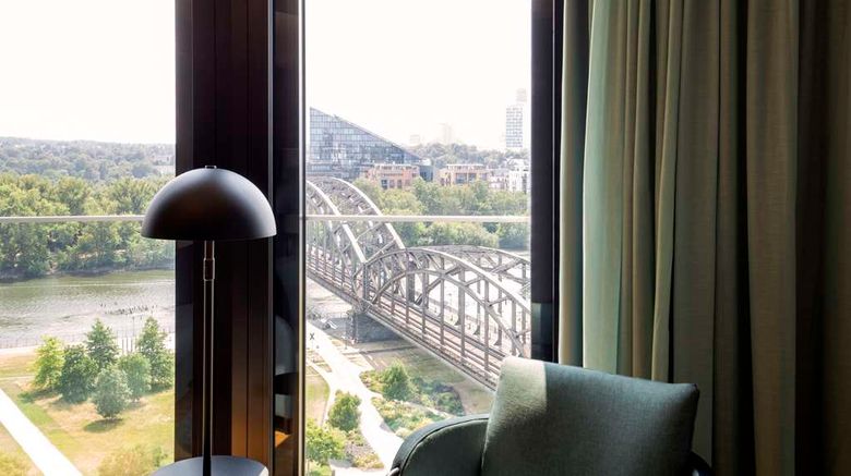 <b>Scandic Frankfurt Hafenpark Suite</b>. Images powered by <a href="https://iceportal.shijigroup.com/" title="IcePortal" target="_blank">IcePortal</a>.
