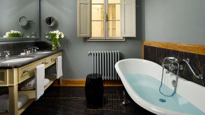 <b>Al Palazzo del Marchese di Camugliano Room</b>. Images powered by <a href="https://iceportal.shijigroup.com/" title="IcePortal" target="_blank">IcePortal</a>.