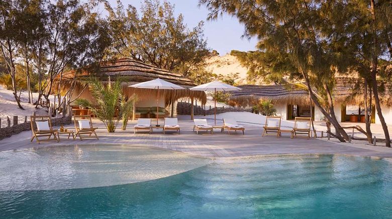 <b>Kisawa Sanctuary Pool</b>. Images powered by <a href="https://iceportal.shijigroup.com/" title="IcePortal" target="_blank">IcePortal</a>.