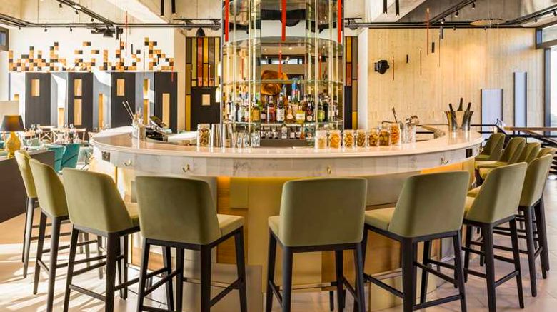 <b>FirstName Bordeaux Restaurant</b>. Images powered by <a href="https://iceportal.shijigroup.com/" title="IcePortal" target="_blank">IcePortal</a>.