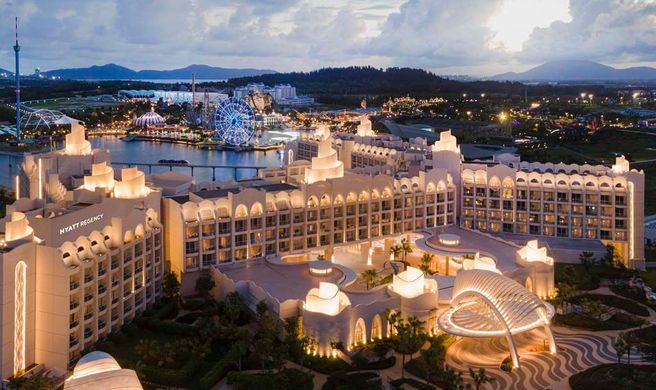 Hyatt Regency Hainan Ocean Paradise Exterior