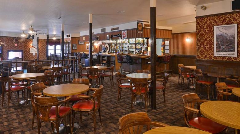 <b>The Downtown, a Coast Hotel Restaurant</b>. Images powered by <a href="https://iceportal.shijigroup.com/" title="IcePortal" target="_blank">IcePortal</a>.