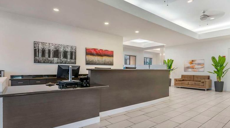 <b>Hilton Vacation Club Scottsdale Links Lobby</b>. Images powered by <a href="https://iceportal.shijigroup.com/" title="IcePortal" target="_blank">IcePortal</a>.