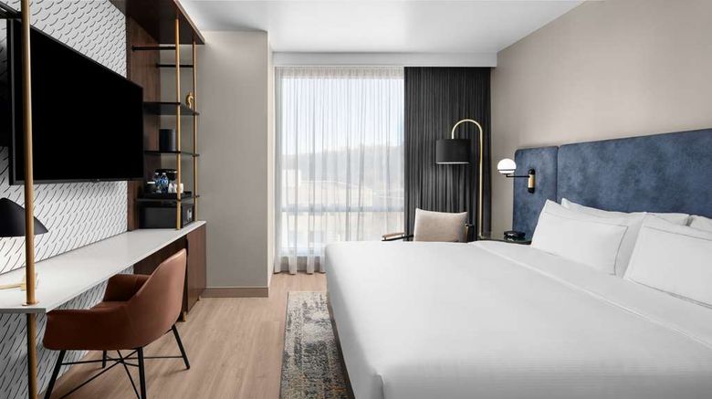 <b>Hotel West & Main, Tapestry by Hilton Room</b>. Images powered by <a href="https://iceportal.shijigroup.com/" title="IcePortal" target="_blank">IcePortal</a>.