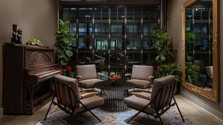 <b>Hotel West & Main, Tapestry by Hilton Lobby</b>. Images powered by <a href="https://iceportal.shijigroup.com/" title="IcePortal" target="_blank">IcePortal</a>.