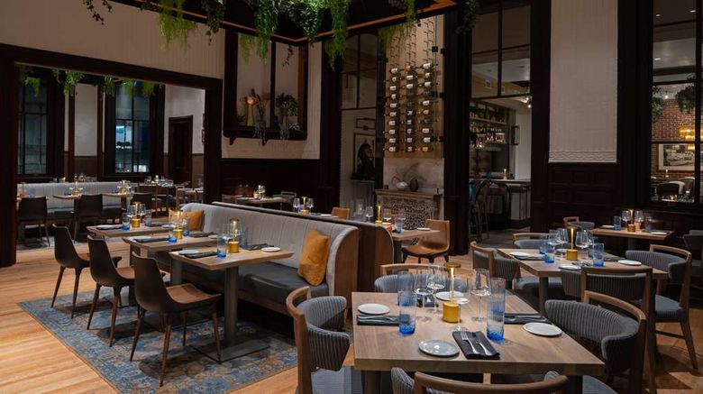 <b>Hotel West & Main, Tapestry by Hilton Restaurant</b>. Images powered by <a href="https://iceportal.shijigroup.com/" title="IcePortal" target="_blank">IcePortal</a>.