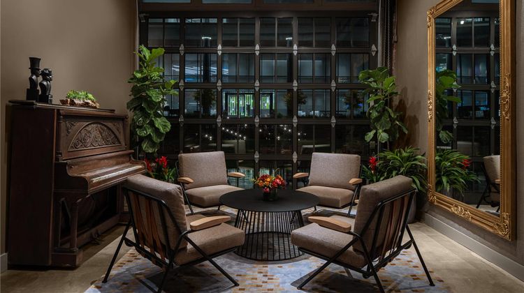 Hotel West & Main, Tapestry by Hilton Lobby