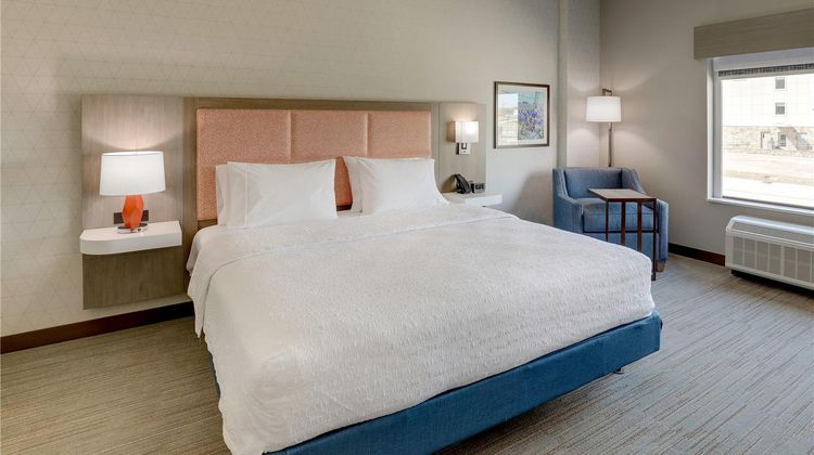 Hampton Inn & Suites Weatherford Room