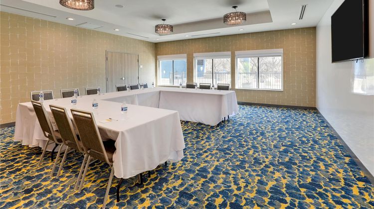 Hampton Inn & Suites Weatherford Meeting