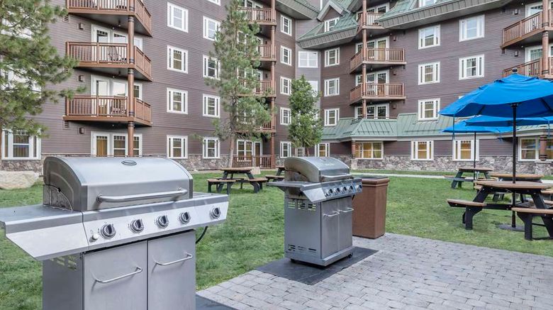 <b>Hilton Vacation Club Lake Tahoe Resort Restaurant</b>. Images powered by <a href="https://iceportal.shijigroup.com/" title="IcePortal" target="_blank">IcePortal</a>.