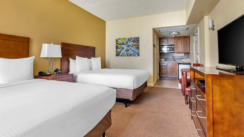 <b>Hilton Vacation Club Lake Tahoe Resort Room</b>. Images powered by <a href="https://iceportal.shijigroup.com/" title="IcePortal" target="_blank">IcePortal</a>.
