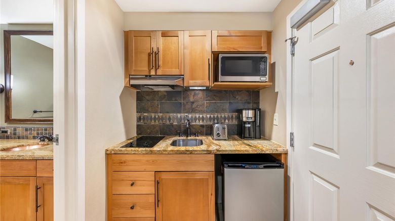 <b>Hilton Vacation Club Lake Tahoe Resort Other</b>. Images powered by <a href="https://iceportal.shijigroup.com/" title="IcePortal" target="_blank">IcePortal</a>.