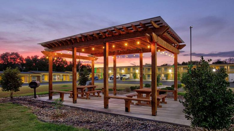 <b>Super 8 by Wyndham Palestine TX Other</b>. Images powered by <a href="https://iceportal.shijigroup.com/" title="IcePortal" target="_blank">IcePortal</a>.